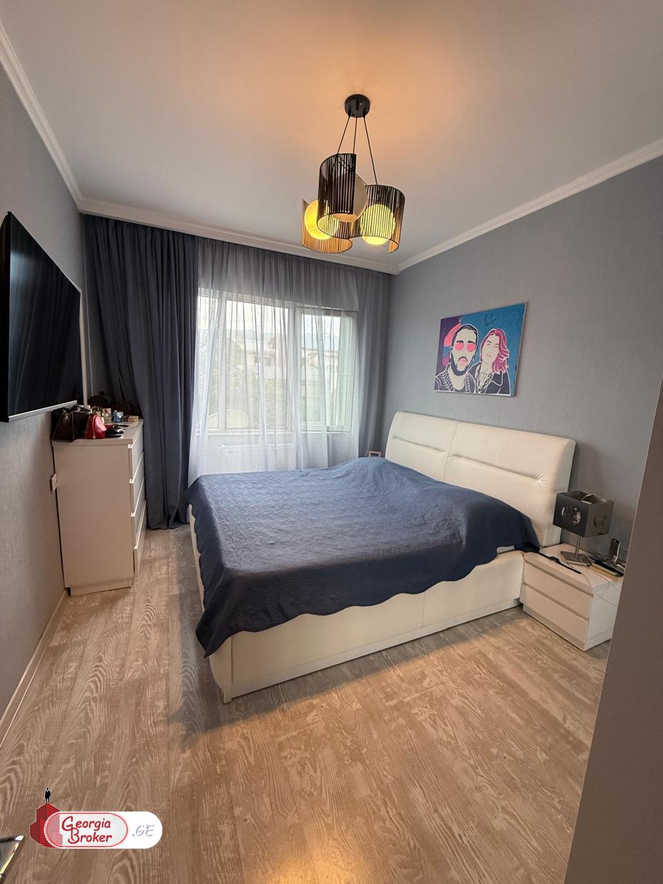 nearly repaired 3-room apartment for sale